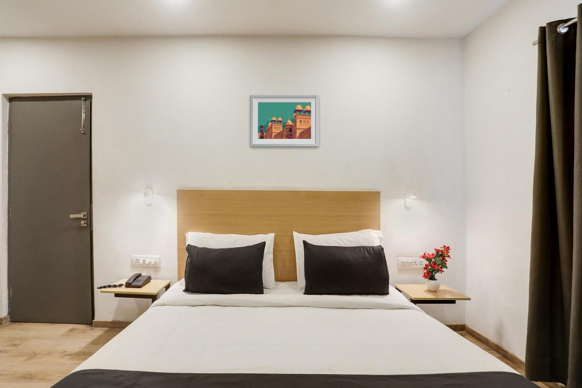 Townhouse Rajdhani Residency Sururnagar Exterior photo